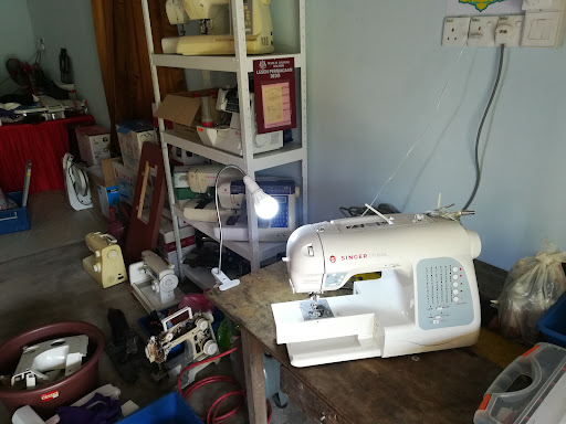 Kedai Jahit & Pusat Servis Mesin Jahit