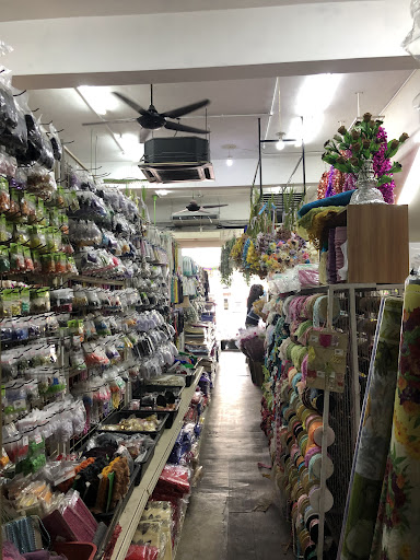 Kedai Alat-Alat Jahitan Mesra